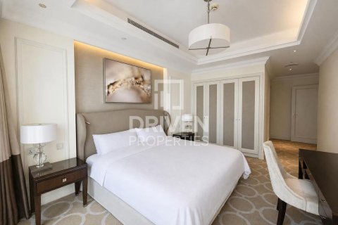 Appartement te huur in Downtown Dubai (Downtown Burj Dubai), Dubai, VAE 2 slaapkamers, 118.08 vr.m., nr 745672 - foto 12