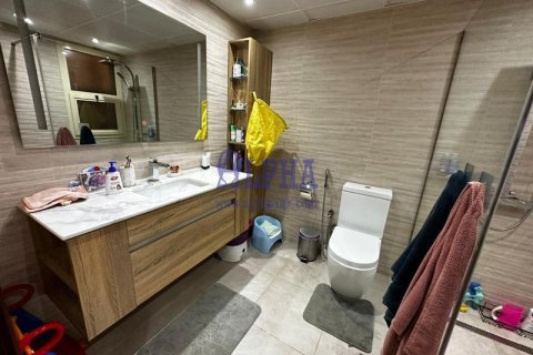 Apartmen di Al Hamra Village, Ras Al Khaimah, UAE 2 bilik tidur, 167.3 meter persegi № 709124 - foto 7