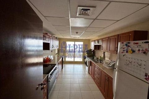Apartmen di Al Hamra Village, Ras Al Khaimah, UAE 2 bilik tidur, 167.3 meter persegi № 709124 - foto 6
