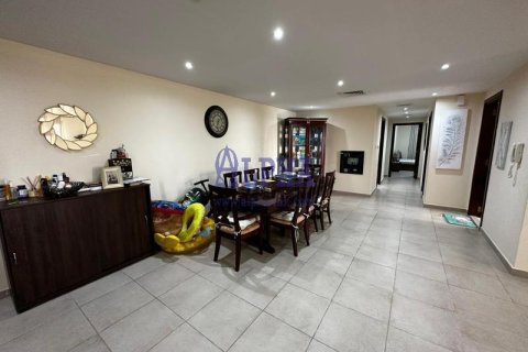 Apartmen di Al Hamra Village, Ras Al Khaimah, UAE 2 bilik tidur, 167.3 meter persegi № 709124 - foto 10