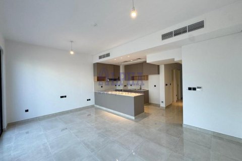 Townhouse sa Al Hamra Village, Ras Al Khaimah, UAE 2 silid-tulugan, 129.1 sq.m. № 709120 - larawan 3