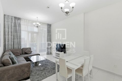 Appartamento in vendita a Jumeirah Village Triangle, Dubai, EAU 1 camera da letto, 74.97 mq. № 744625 - foto 6