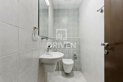 Appartamento in vendita a Jumeirah Village Triangle, Dubai, EAU 1 camera da letto, 74.97 mq. № 744625 - foto 15