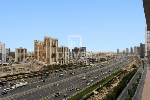 Appartamento in vendita a Jumeirah Village Triangle, Dubai, EAU 1 camera da letto, 74.97 mq. № 744625 - foto 3