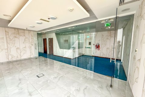 Büroraum zur Miete in Dubai, VAE 326.3 m2 Nr. 662757 - Foto 3