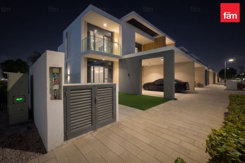 Vila v Dubai, SAE 4 ložnice, 249.2 m² Č.: 765792