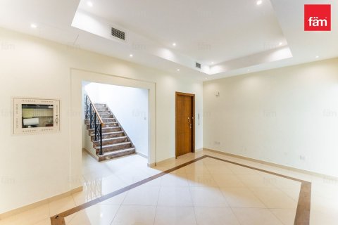 וילה להשכרה ב Dubai, איחוד האמירויות 5 חדרי שינה, 656.9 מ"ר, מספר 760154 - תמונה 7