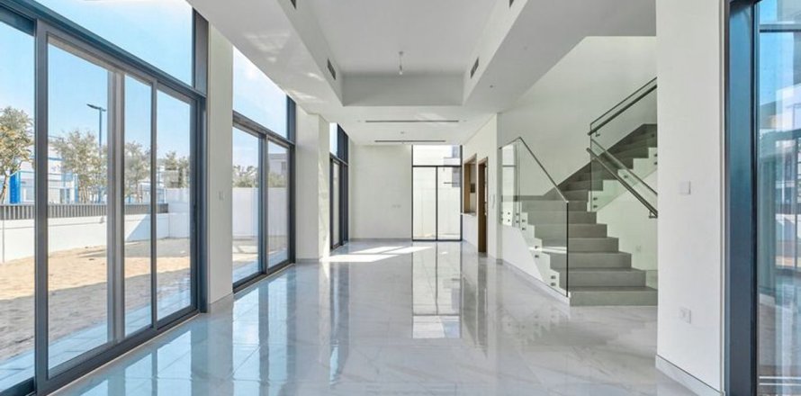 Вілла в Al Furjan, Дубай, ОАЕ 4 спальні, 570м2 № 760157