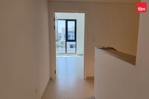 Jebel Ali, Dubai, BAE’de kiralık sıra ev 4 yatak odası, 334 m² No 740375 - fotoğraf 1