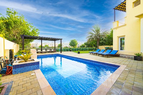 Villa para arrendamento em The Springs, Dubai, EAU 3 quartos, 478.94 m2 № 750147 - foto 2