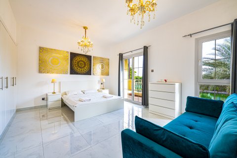 Villa para arrendamento em The Springs, Dubai, EAU 3 quartos, 478.94 m2 № 750147 - foto 11