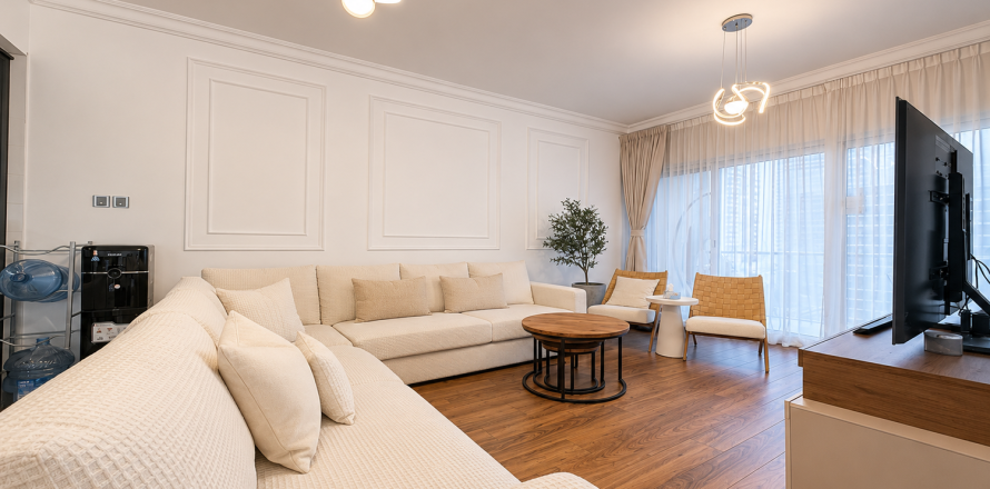 Apartament në Jumeirah Lake Towers, Dubai, Emiratet e Bashkuara Arabe 1 dhomë gjumi, 129.69 m2. № 750162