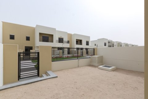 Villa à vendre à  Town Square, Dubai, EAU 3 chambres, 188 m2 № 735905 - photo 3