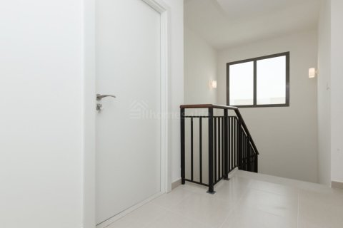 Villa à vendre à  Town Square, Dubai, EAU 3 chambres, 188 m2 № 735905 - photo 8