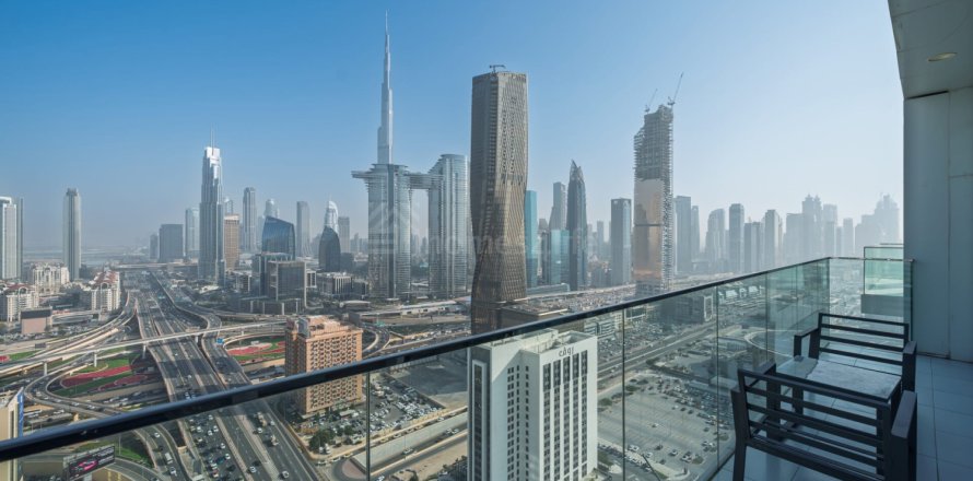 Apartment in Al Satwa, Dubai, UAE 3 bedrooms, 199 sq.m. № 735907