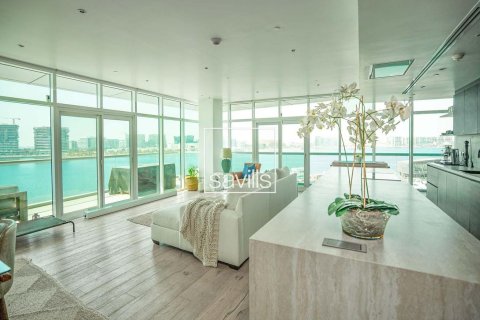 آپارتمان در Al Raha Beach، Abu Dhabi ، امارات متحده عربی 3 خوابه ، 241.92 متر مربع.  شماره 747995