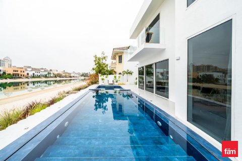 ویلا برای فروش در  Palm Jumeirah، Dubai، امارات متحده عربی  621.8 متر مربع ، شماره 715065 - تصویر 1