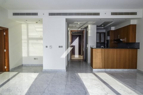 Apartment in DIFC, Dubai, UAE 1 bedroom, 104.3 sq.m. № 647448 - photo 2