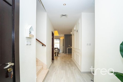 Kaupunkipientalo Reem, Dubai, Arabiemiraatit 3 makuuhuonetta, 221.57 m2 № 758831 - kuva 4
