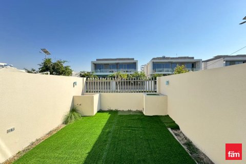 Townhouse in Al Furjan, Dubai, UAE 3 bedrooms, 147.9 sq.m. № 695153 - photo 16
