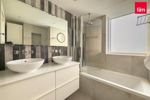 Apartmen di Dubai, UAE 3 bilik tidur, 176.2 meter persegi № 635955 - foto 23