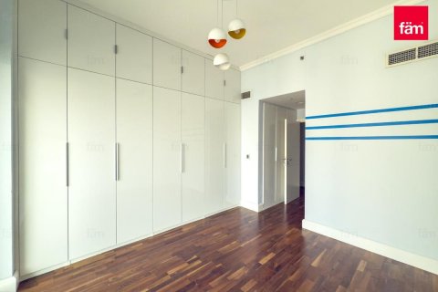Apartmen di Dubai, UAE 3 bilik tidur, 176.2 meter persegi № 635955 - foto 12
