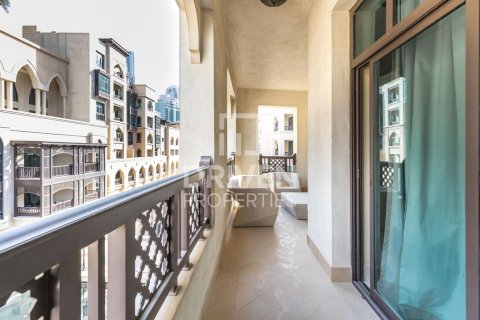 Apartment in Downtown Dubai (Downtown Burj Dubai), UAE 1 bedroom, 114 sq.m. № 684303 - photo 4