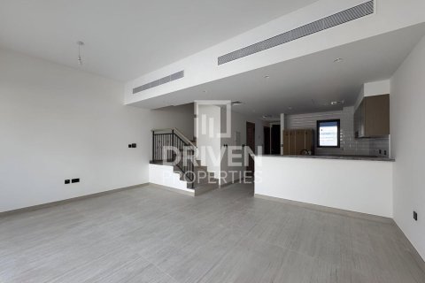 Townhouse til leje i Damac Lagoons, Dubai, UAE 4 soveværelser, 144 kvm № 745386 - foto 4