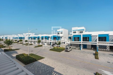 Kamienica do wynajęcia w Damac Lagoons, Dubai, ZEA 3 sypialnie, 144 mkw., nr 745391 - zdjęcie 12