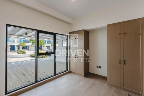 Maison de ville à louer à Damac Lagoons, Dubai, EAU 4 chambres, 144 m2 № 745385 - photo 5