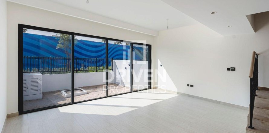Maison de ville à Damac Lagoons, Dubai, EAU: 4 chambres, 144 m2 № 745385