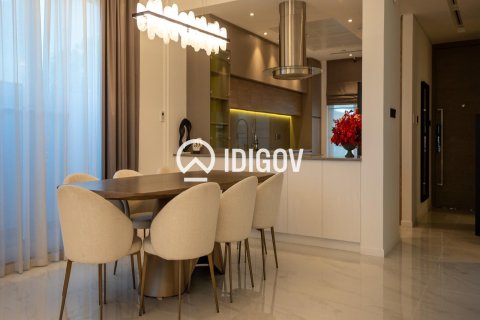 Vila di Jumeirah Park, Dubai, UEA 4 kamar tidur, 226.4 m2 nomor 735827 - foto 16
