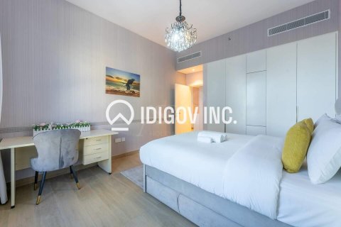 Снять в аренду квартиру в Джумейра, Дубай, ОАЭ 1 спальня, 75.72м2, № 735715 - фото 4