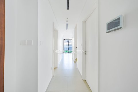 Вилла Dubai South (Dubai World Central), Дубай, БАӘ-да 3 жатын бөлмелер, 193 м² № 665542 - фото 20