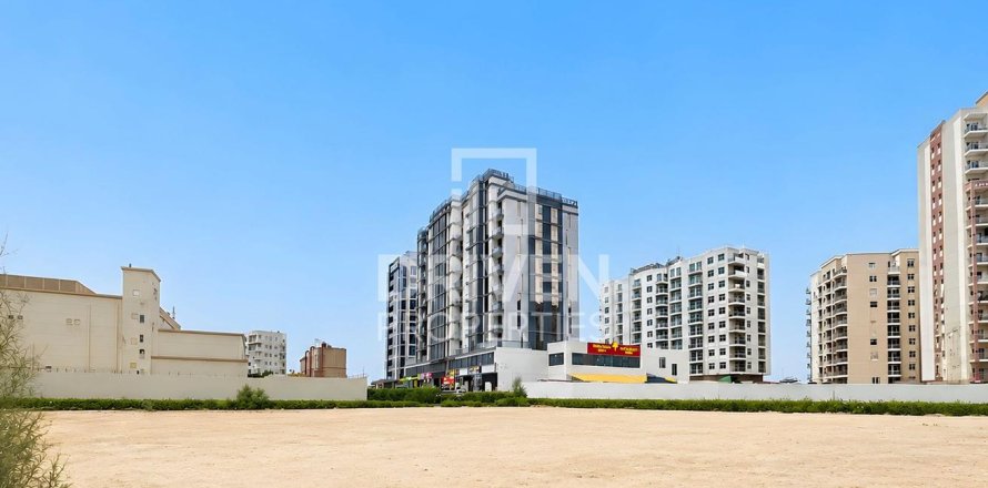 Föld itt: Dubai Land, Dubai, EAE, 2250.02 m², azonosító: 761607