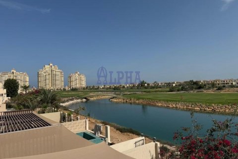 Stadthaus zur Miete in Al Hamra Village, Ras Al Khaimah, VAE 3 Schlafzimmer, 201.5 m2 Nr. 699192 - Foto 17