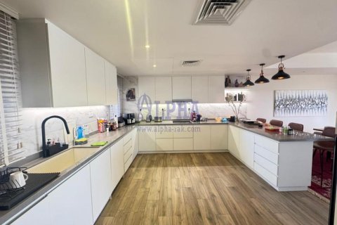 Stadthaus zur Miete in Al Hamra Village, Ras Al Khaimah, VAE 3 Schlafzimmer, 201.5 m2 Nr. 699192 - Foto 10