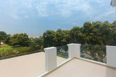 Villa til salg i Jumeirah Islands, Dubai, UAE 5 soveværelser, 1191.11 kvm № 748497 - foto 20