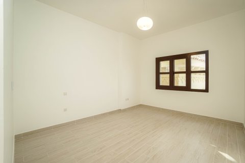 Apartamento en venta en Jumeirah Golf Estates, Dubai, EAU 2 dormitorios, 128 m2 № 718150 - foto 18
