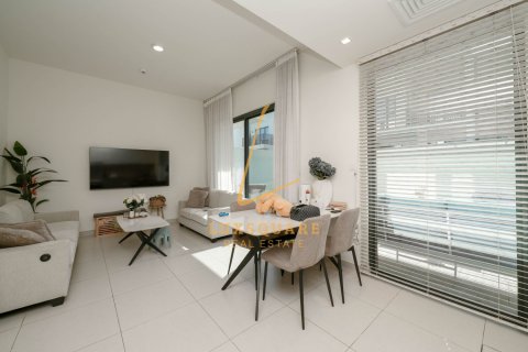 Vila di Dubai South (Dubai World Central), UEA 3 kamar tidur, 141 m2 nomor 718149 - foto 2