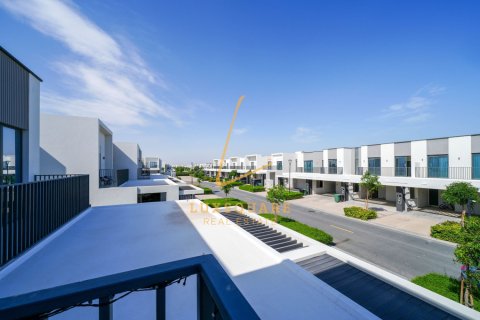 Vila di Dubai South (Dubai World Central), UEA 3 kamar tidur, 141 m2 nomor 718149 - foto 30