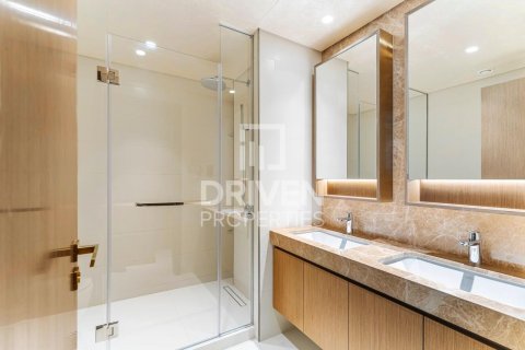 Appartement te huur in Dubai Harbour, Dubai, VAE 2 slaapkamers, 123.28 vr.m., nr 768387 - foto 13