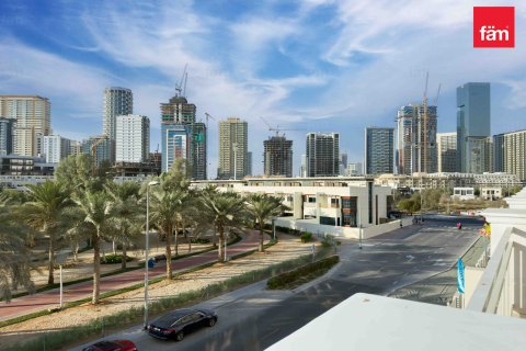 Casa urbana para venda em Dubai, EAU 4 quartos, 155 m2 № 661692 - foto 22