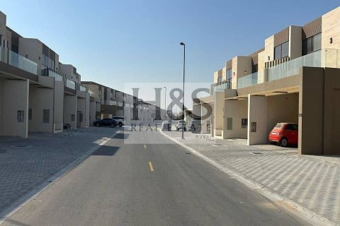 Vila v Mohammed Bin Rashid City, Dubai, SAE 4 spálne, 288 m2 č. 642269 - Fotografia 12