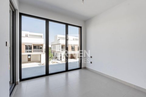 Villa til leje i Tilal Al Ghaf, Dubai, UAE 4 soveværelser, 220.27 kvm № 745338 - foto 10