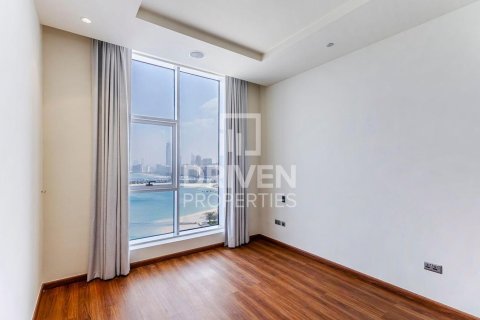 Appartement te huur in Palm Jumeirah, Dubai, VAE 3 slaapkamers, 222.22 vr.m., nr 745336 - foto 4