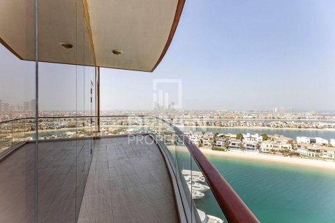 Appartement te huur in Palm Jumeirah, Dubai, VAE 3 slaapkamers, 222.22 vr.m., nr 745336 - foto 1