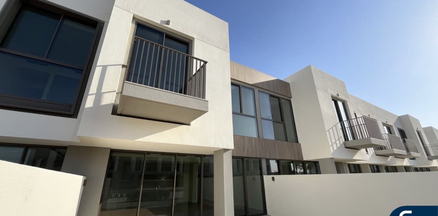 Βίλα σε The Valley, Dubai, ΗΑΕ 3 υπνοδωμάτια, 175 τ.μ. Αρ. 698164