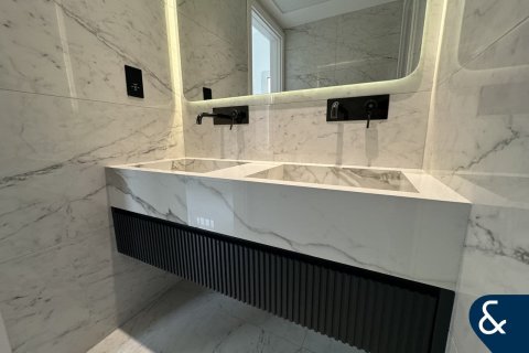 The Springs, Dubai, संयुक्त अरब अमीरात में विला, 3 बेडरूम, 254 वर्ग मीटर, संख्या 698162 - फ़ोटो 13