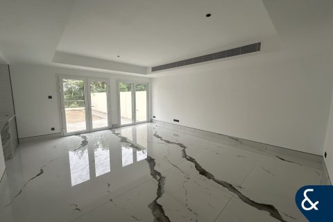 The Springs, Dubai, संयुक्त अरब अमीरात में विला, 3 बेडरूम, 254 वर्ग मीटर, संख्या 698162 - फ़ोटो 4